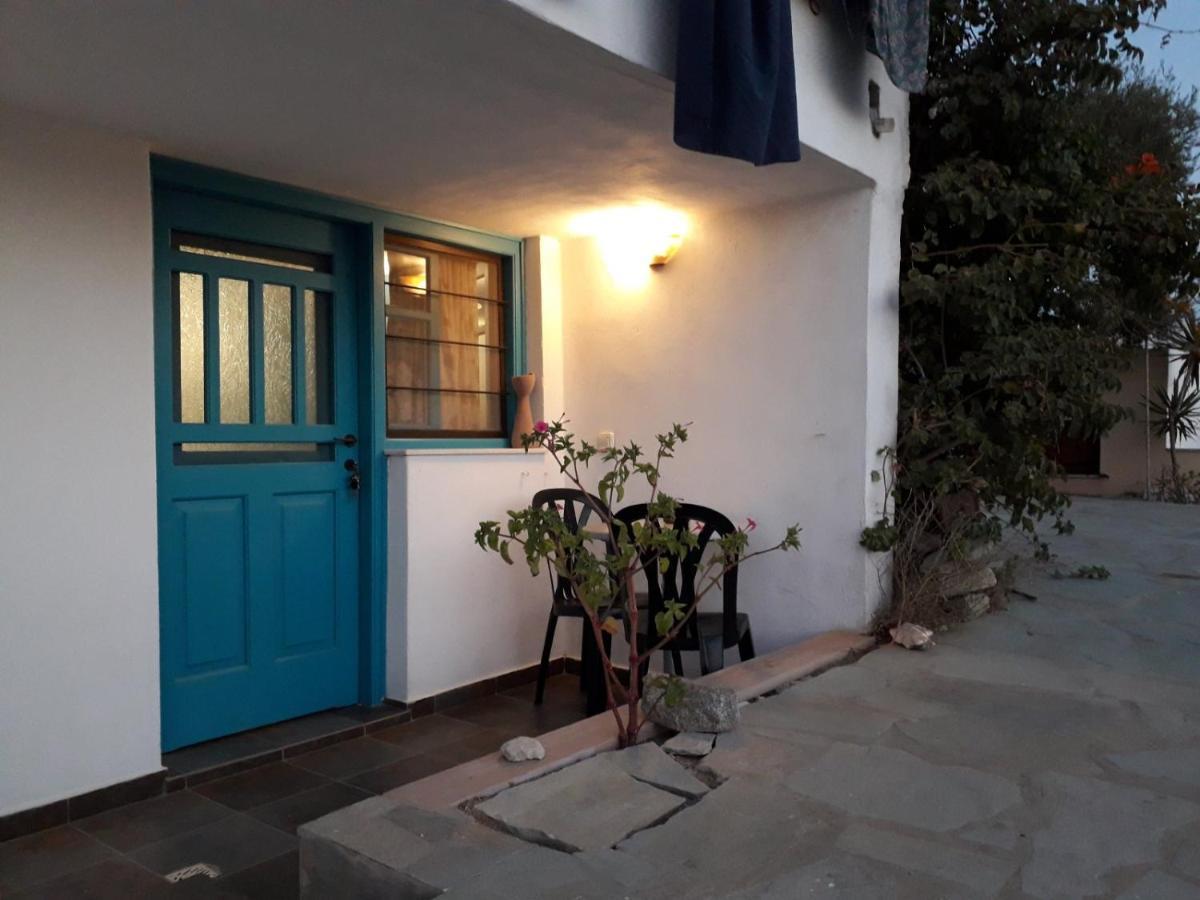 Sofia Studios Agia Anna  ภายนอก รูปภาพ